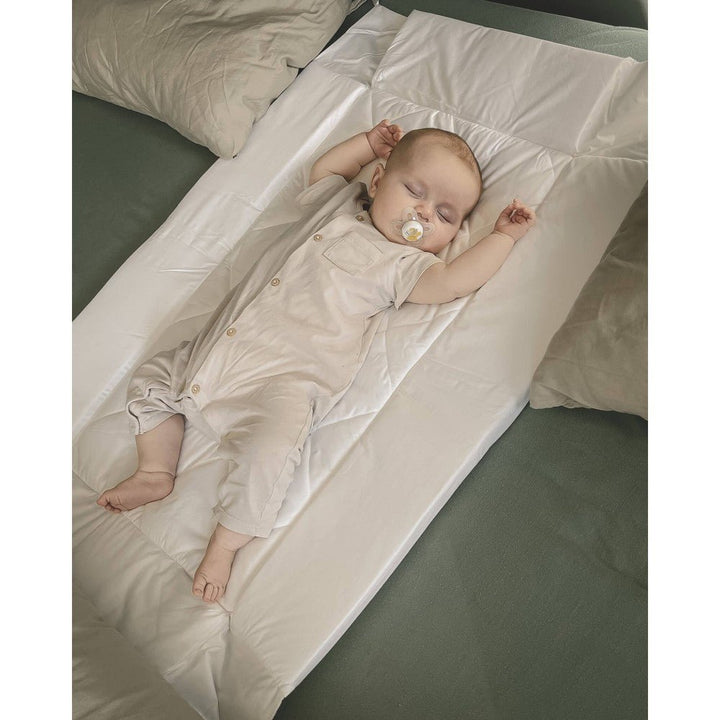 Easygrow Amme - og Samsovingsmadrass - Hvit - Homy