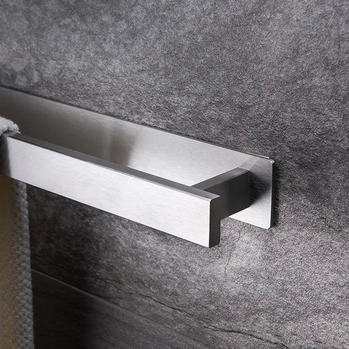 HomyDesign Selvklebende Håndklestang i Børstet Stål – 40 cm - Homy