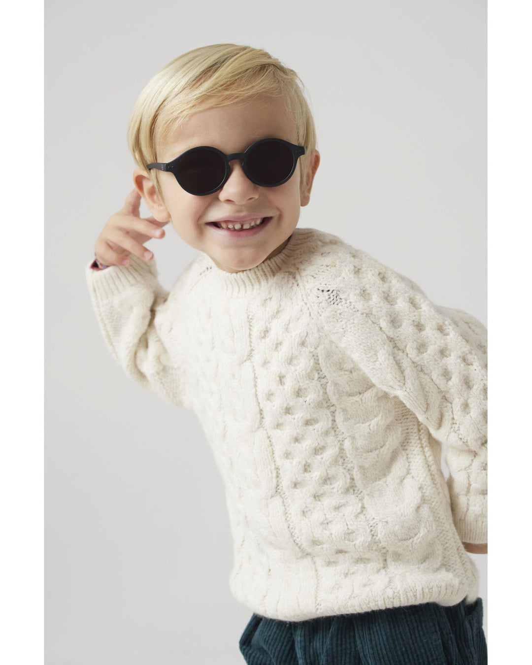 IZIPIZI D KIDS PLUS SUN – Black Solbriller for barn (3–5 år) - Homy