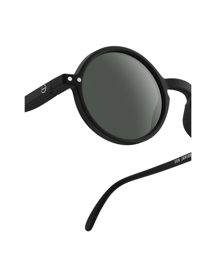 IZIPIZI G Junior SUN – Black Solbriller for barn (5–10 år) - Homy